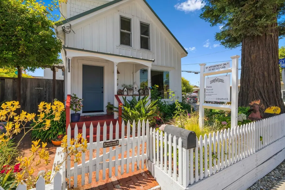 529 Capitola Avenue, Capitola, CA 95010 - #1
