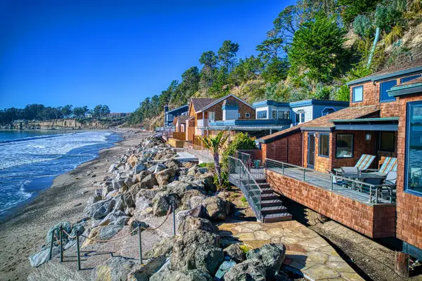 10 Potbelly Beach Road, Aptos, CA 95003