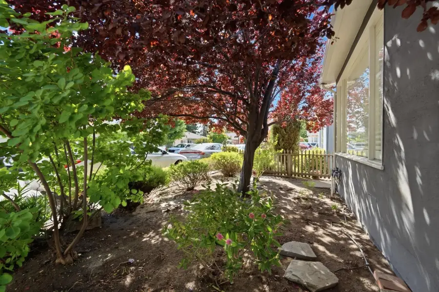 143 Bonita Avenue, Redwood City, CA 94061 - #3