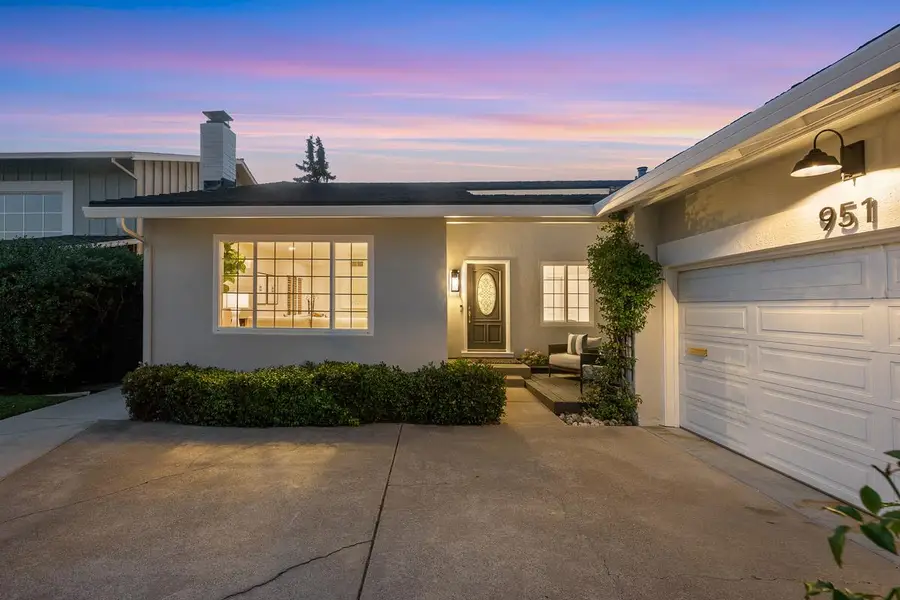 951 Laguna Circle, Foster City, CA 94404 - #3