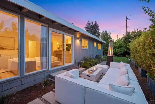 857 Tamarack Lane, Sunnyvale, CA 94086