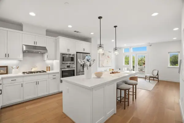 39185 State Street, Fremont, CA 94538