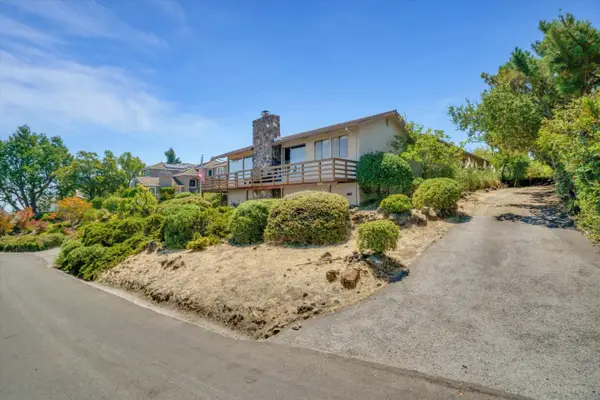 685 Oak Park Way, Redwood City, CA 94062
