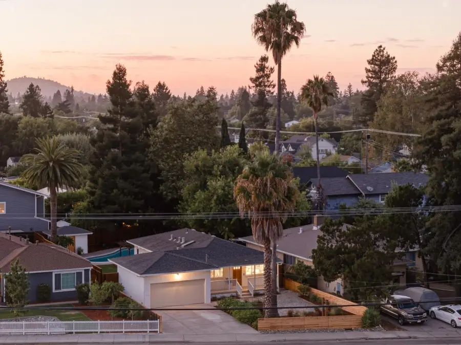 2930 Jefferson Avenue, Redwood City, CA 94062 - #3