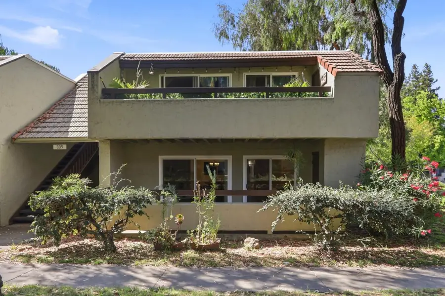 309 Tradewinds Drive #15, San Jose, CA 95123 - #3