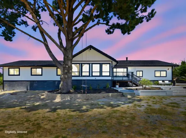 73 Aloha Court, Petaluma, CA 94952