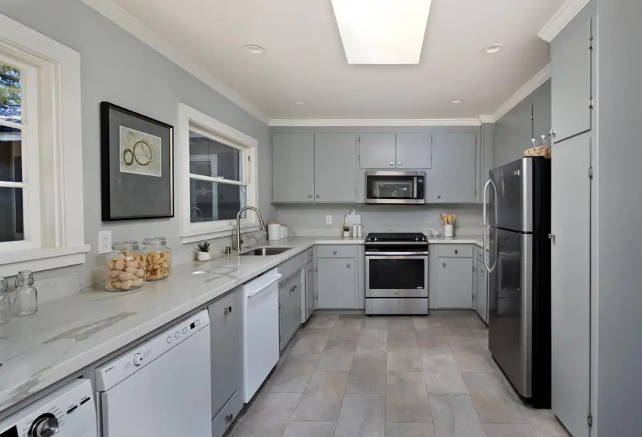 1135 Guinda Street, Palo Alto, CA 94301 - #3