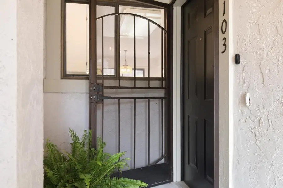 Address Withheld By Seller, Aptos, CA 95003 - #3