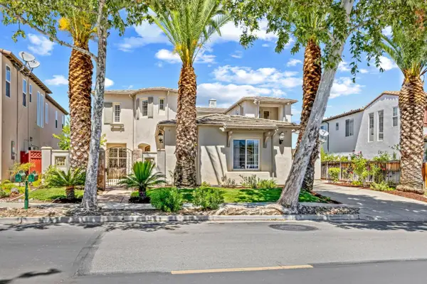 2520 Club Drive, Gilroy, CA 95020