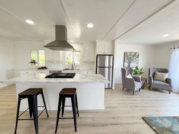 420 Santa Monica #420, San Leandro, CA 94579