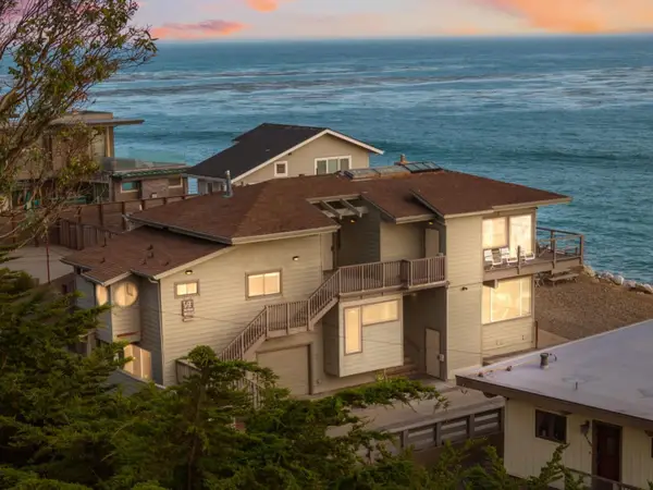 22800 E Cliff Drive, Santa Cruz, CA 95062