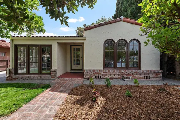 430 5th Avenue, Redwood City, CA 94063