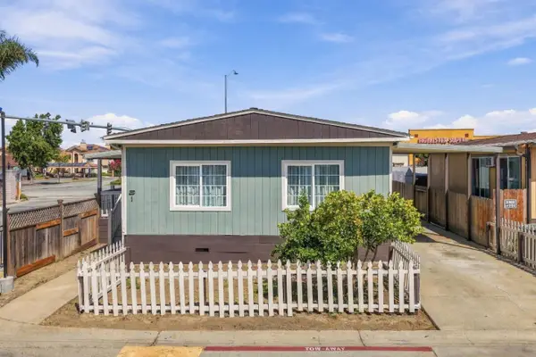 1 Appletree Lane, #1, Hollister, CA 95023