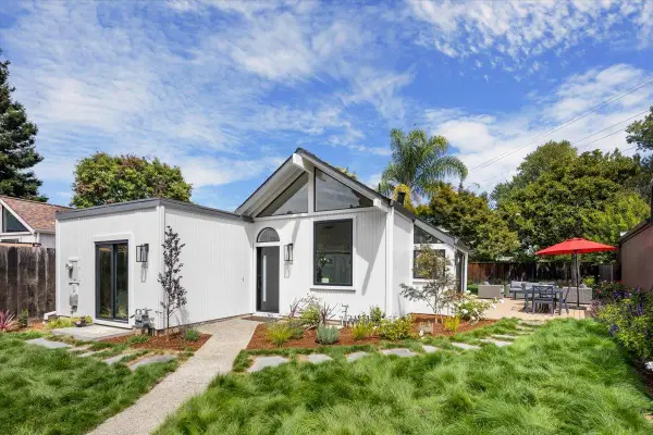 128 Promethean Way, Mountain View, CA 94043
