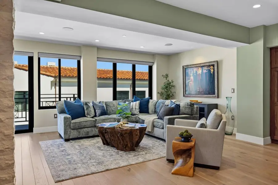 542 Lighthouse Ave #210, Pacific Grove, CA 93950 - #3