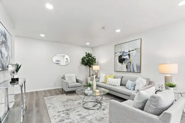 151 Buckingham Drive #233, Santa Clara, CA 95051