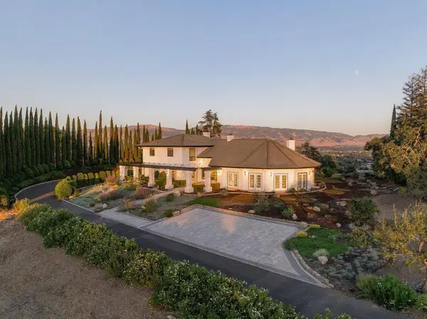 825 W San Martin Avenue, San Martin, CA 95046