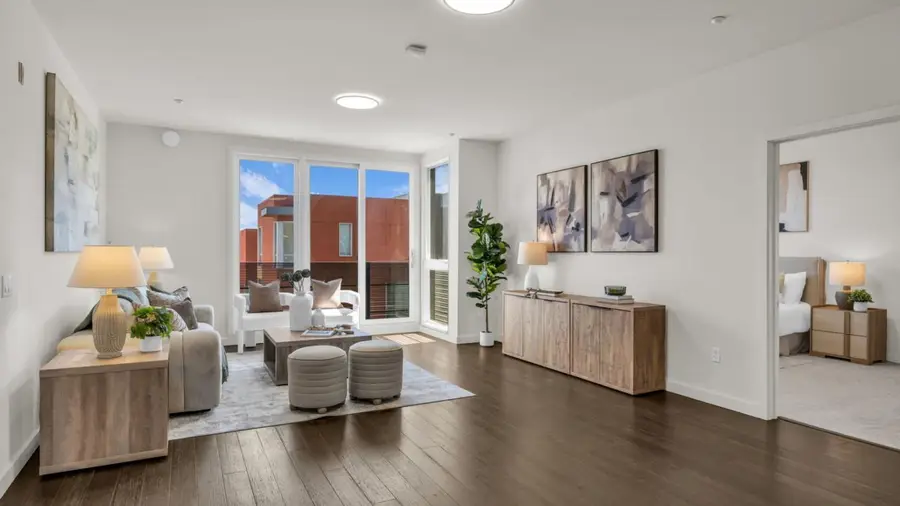 555 Innes Avenue #313, San Francisco, CA 94124 - #2