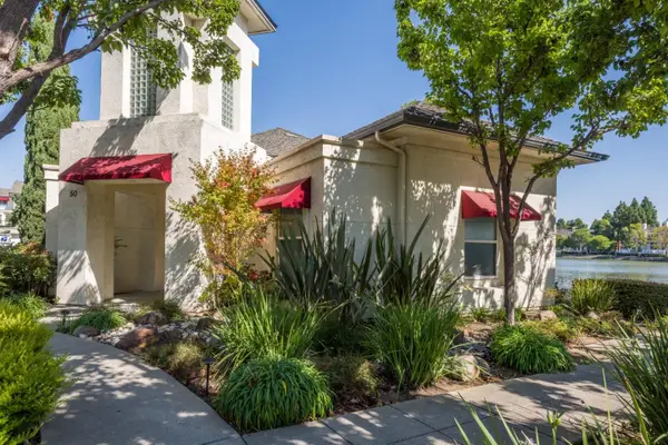 500 Baltic Circle #524, Redwood City, CA 94065