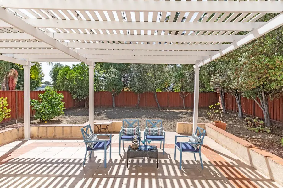 924 Baines Street, East Palo Alto, CA 94303 - #2