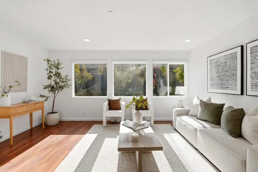320 Peninsula Avenue #211, San Mateo, CA 94401 - #3