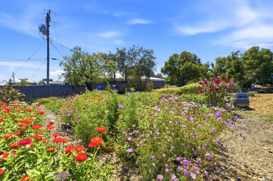 10095 Monterey Road, Gilroy, CA 95020 - #2