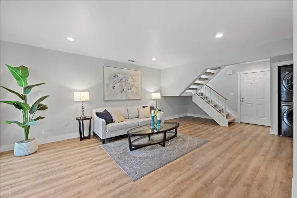48 Mozden Lane, Pleasant Hill, CA 94523