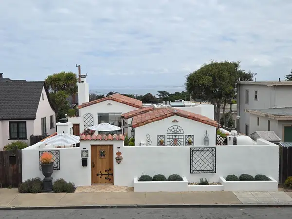 166 Lighthouse Avenue, Pacific Grove, CA 93950