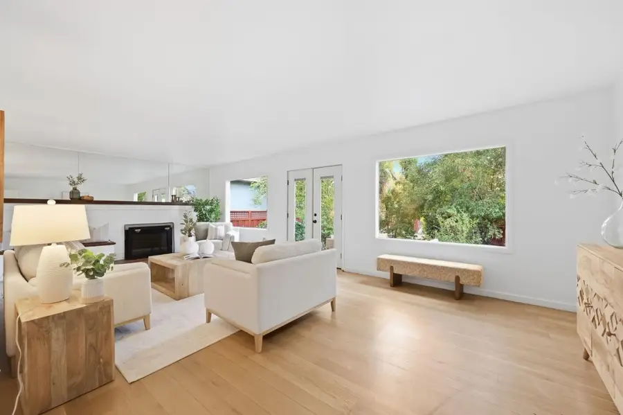 2425 Alameda De Las Pulgas, San Mateo, CA 94403 - #3