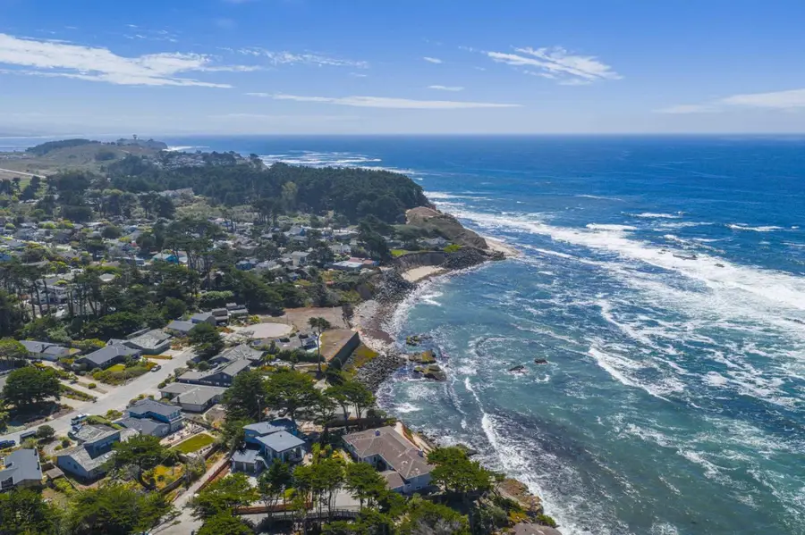 155 Reef Point Road, Moss Beach, CA 94038 - #3