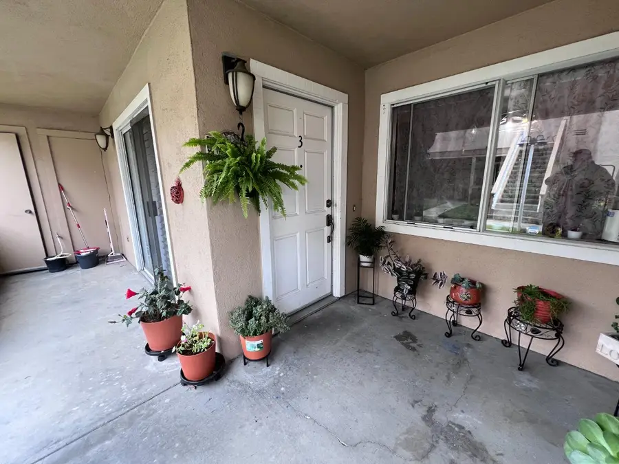 30 W San Joaquin Street #3, Salinas, CA 93901 - #2