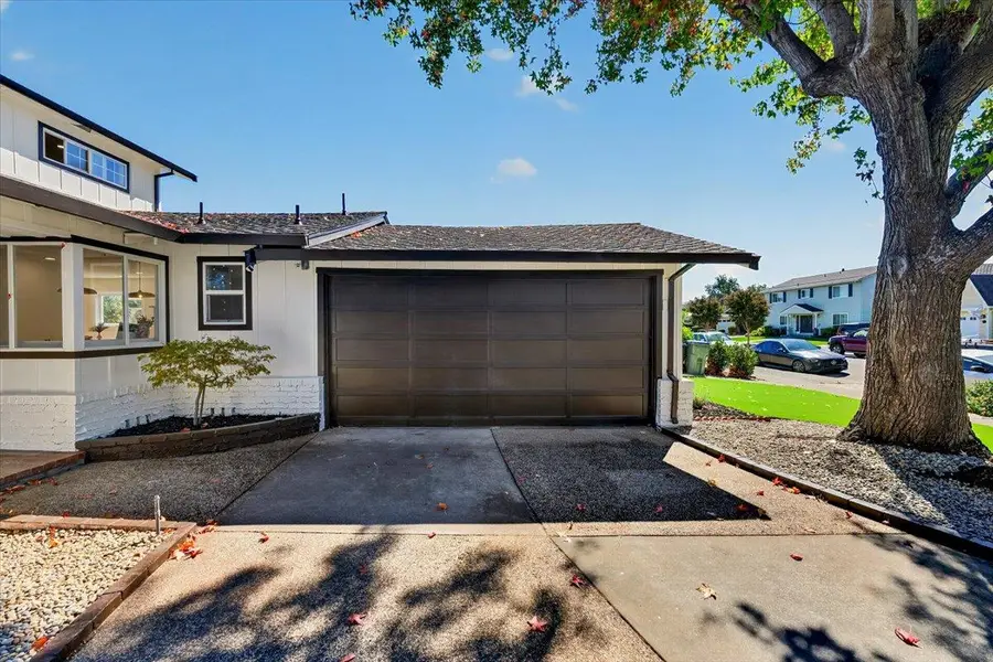926 Radcliffe Drive, San Jose, CA 95117 - #2