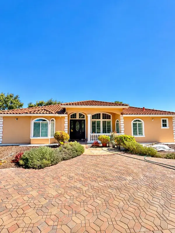 860 W Edmundson Avenue, Morgan Hill, CA 95037