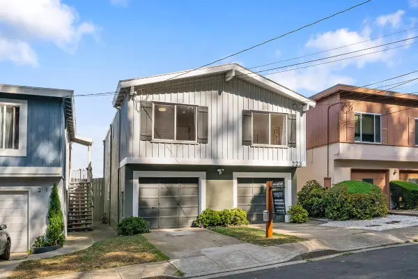223 Oakridge Drive, Daly City, CA 94014