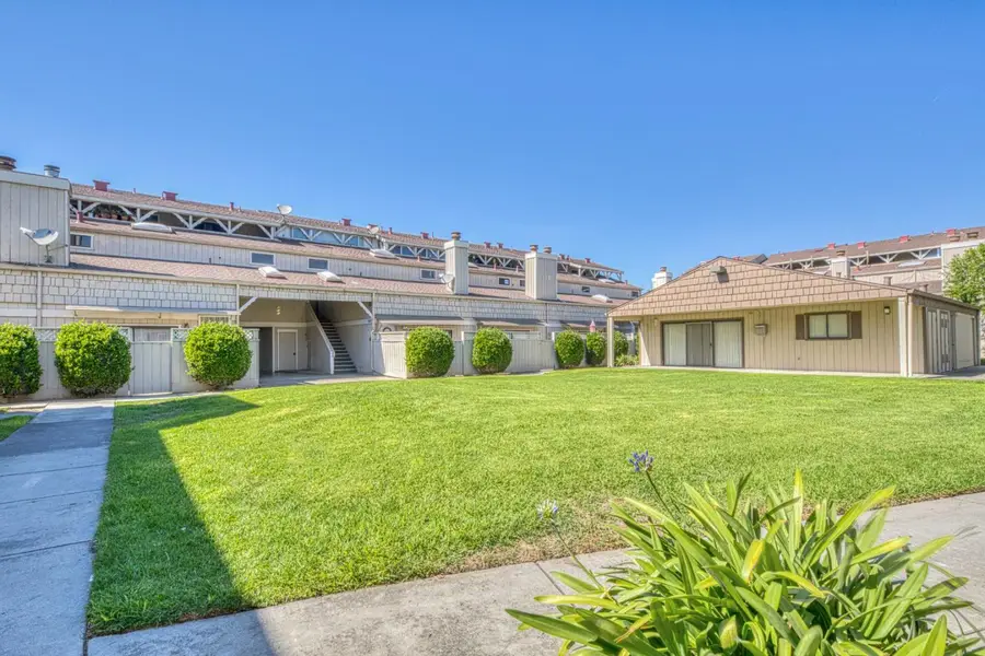 106 W. Rossi #11, Salinas, CA 93901 - #2