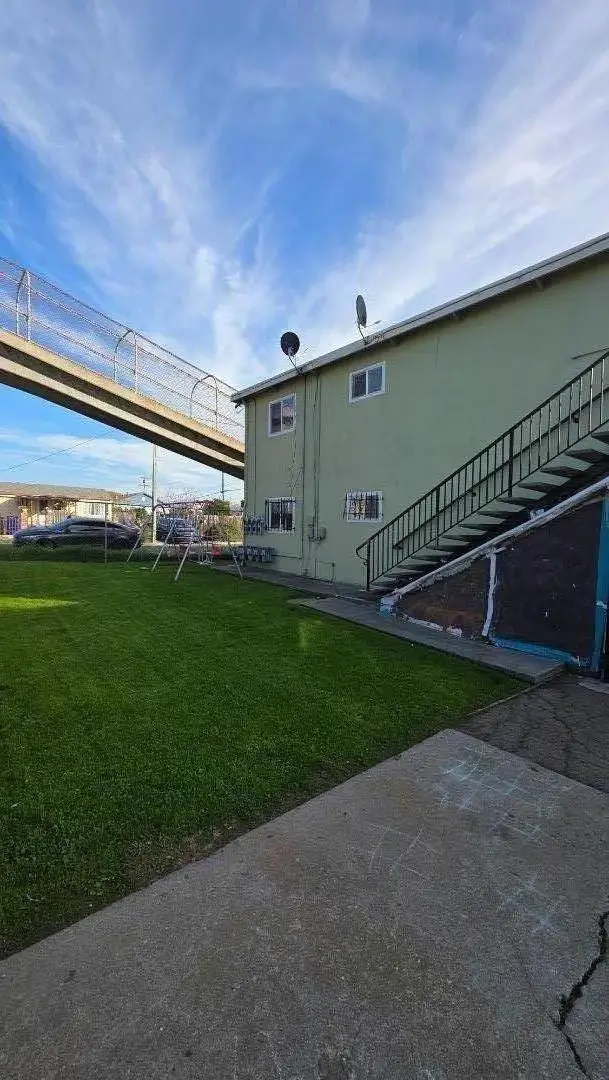 3227 Ohio Avenue, Richmond, CA 94804 - #2