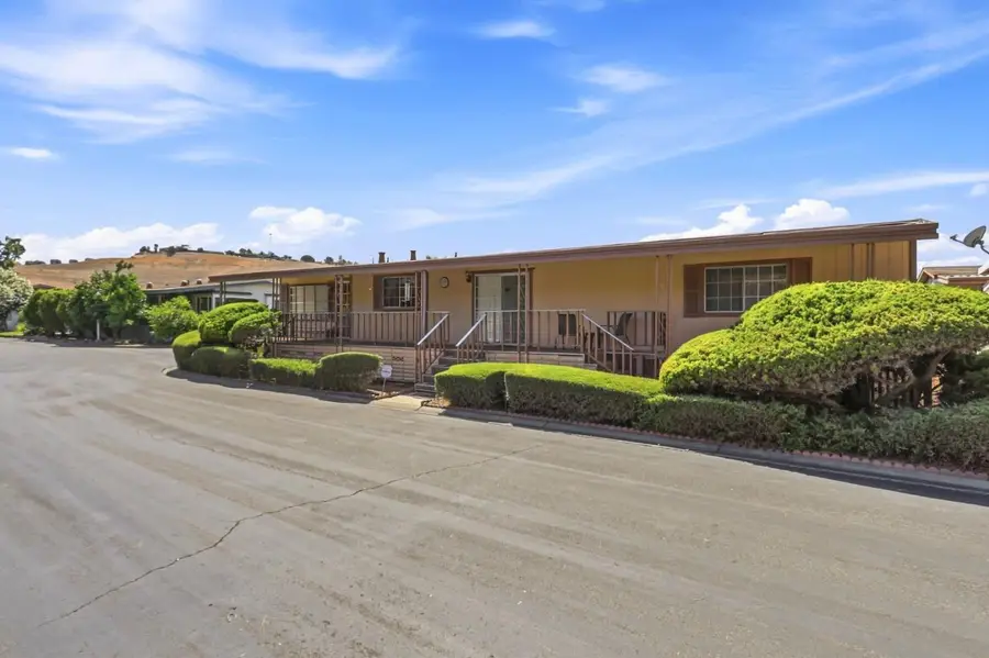 510 Millpond Drive #510, San Jose, CA 95125 - #2