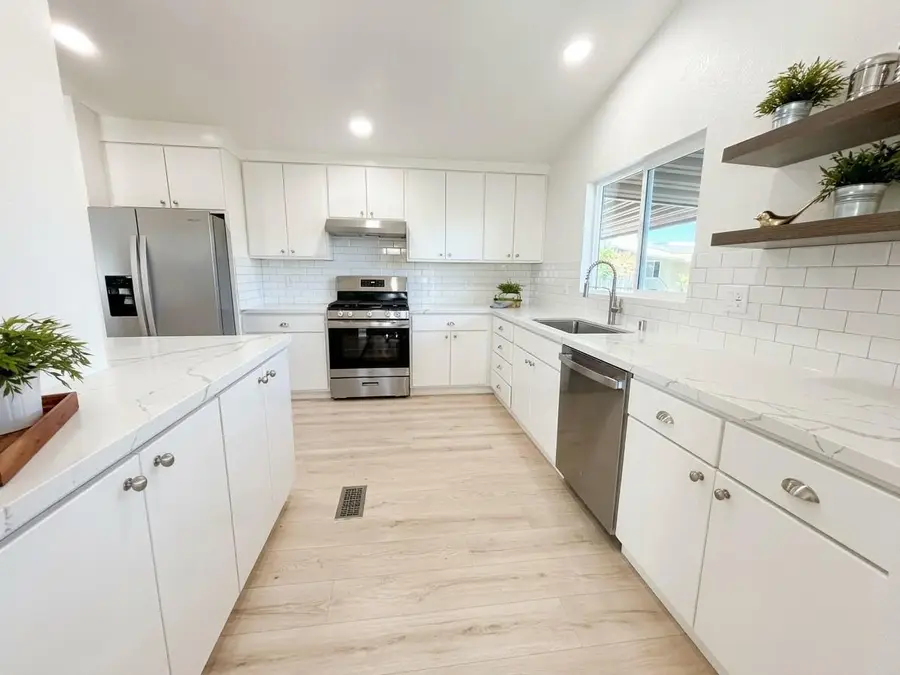 118 Chateau La Salle Drive, San Jose, CA 95111 - #2