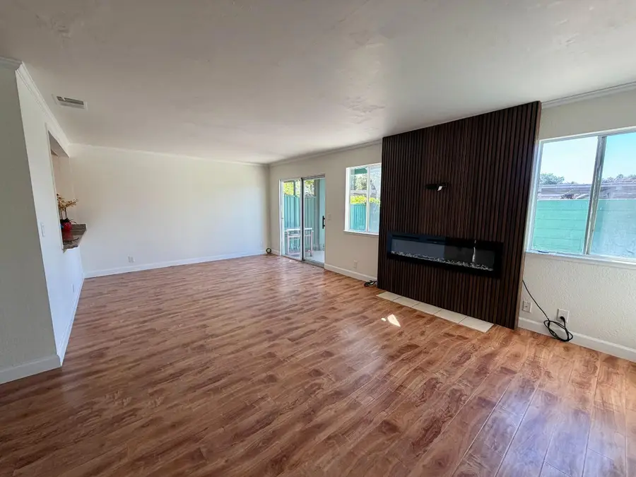 311 Hans Way, San Jose, CA 95133 - #3