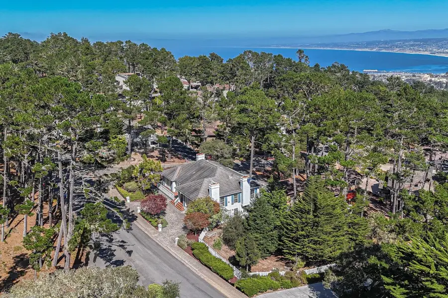 14 Stratford Place, Monterey, CA 93940 - #2