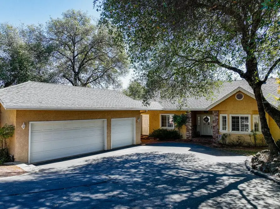13814 Lake Wildwood Drive, Penn Valley, CA 95946 - #3