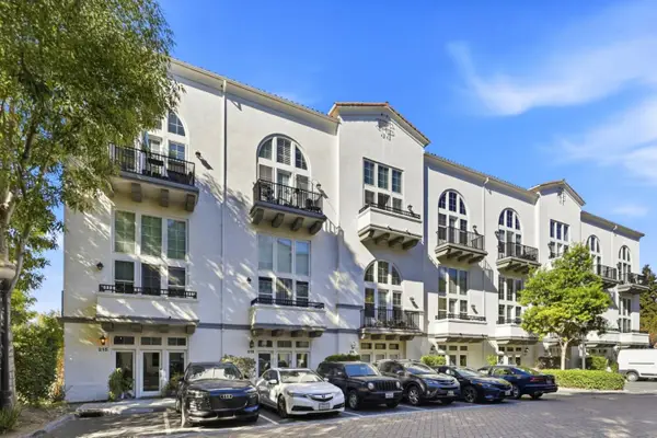 20 Ryland Park Drive #207, San Jose, CA 95110
