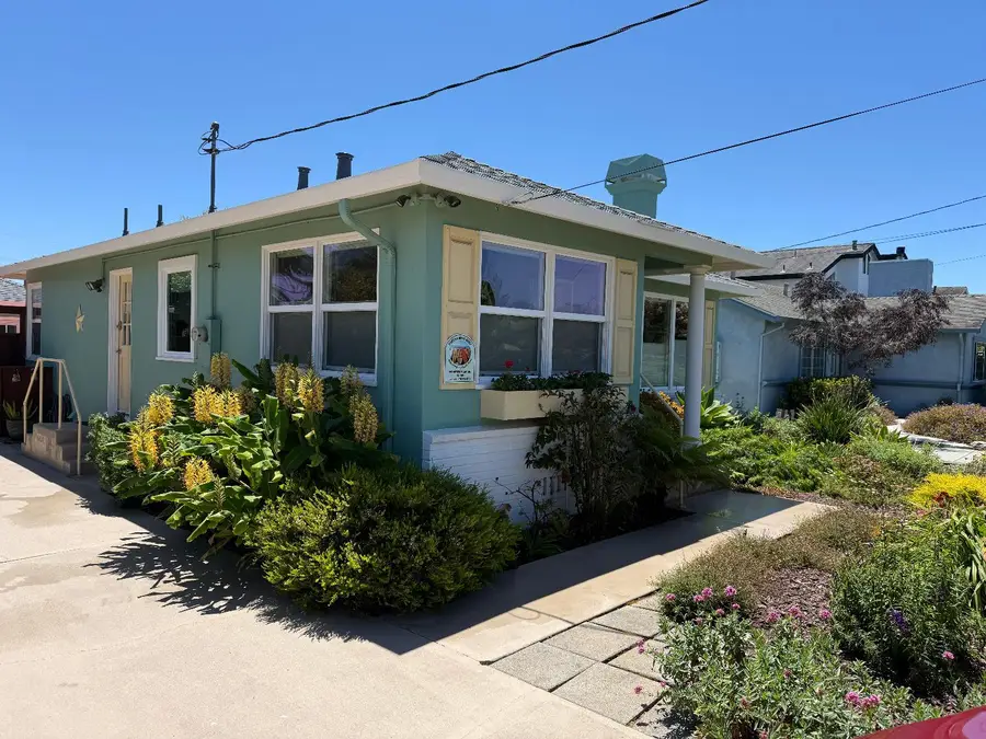 Address Withheld By Seller, Santa Cruz, CA 95062 - #2