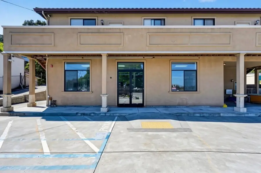 3832 Bayshore Boulevard, Brisbane, CA 94005 - #2