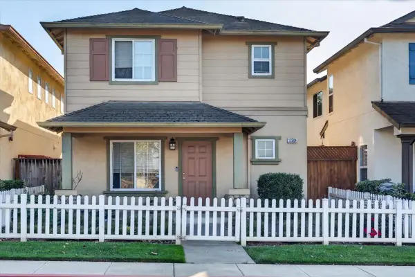 12504 Rogge Village Way, Salinas, CA 93906
