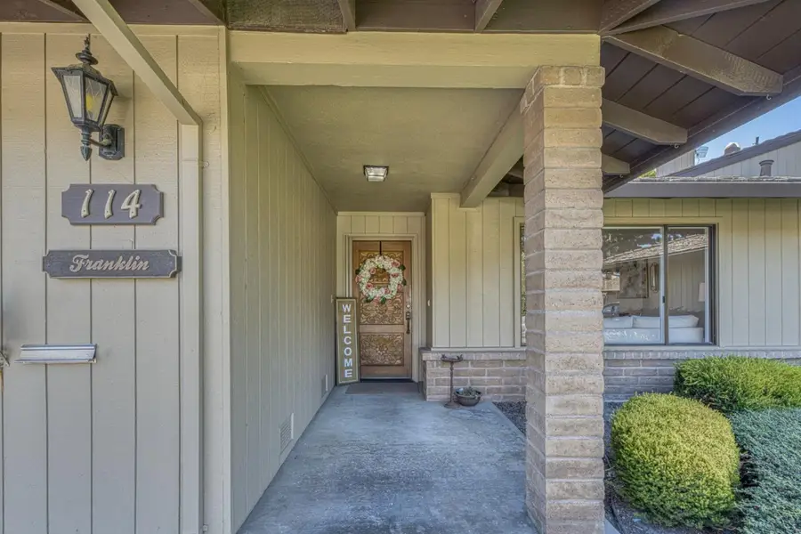 330 Woodside Drive #114, Salinas, CA 93901 - #2