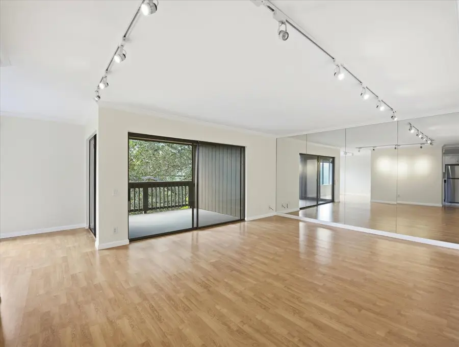 3375 Brittan Avenue #7, San Carlos, CA 94070 - #3