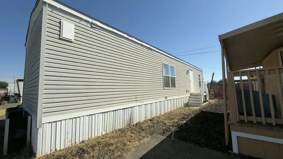 2355 Atwater Boulevard #7, Atwater, CA 95301 - #3