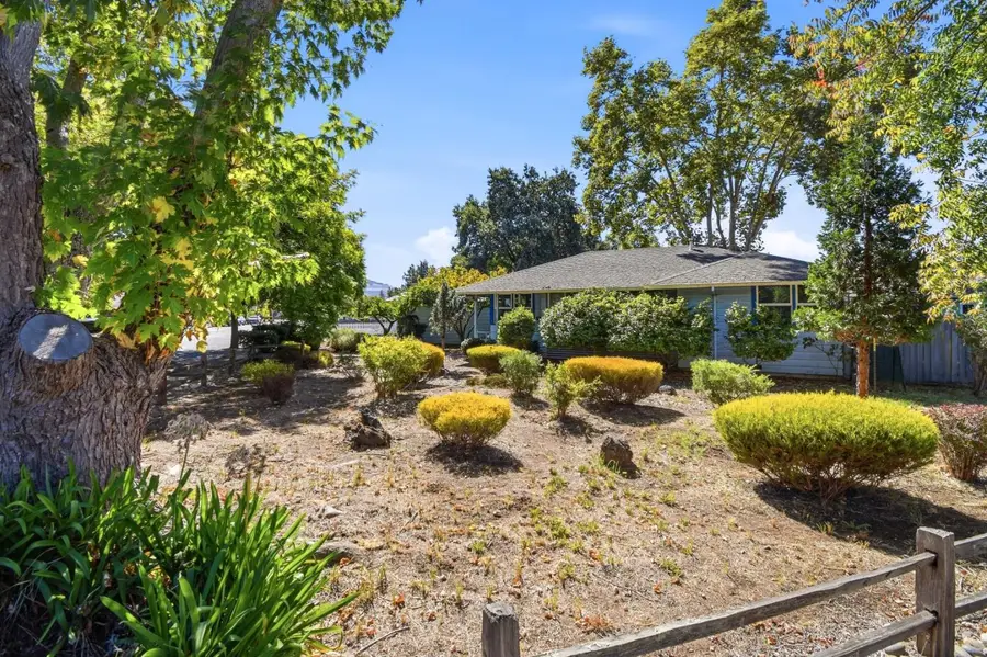 711 Brigham Avenue, Santa Rosa, CA 95404 - #2