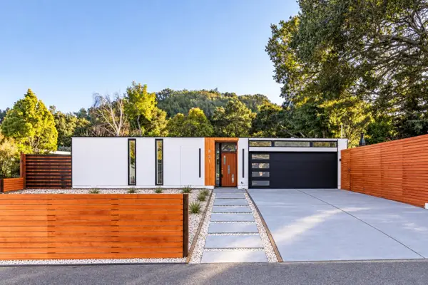 833 Appleberry Drive, San Rafael, CA 94903
